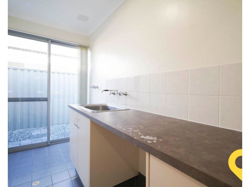 49 Yellowwood Avenue, Piara Waters WA 6112