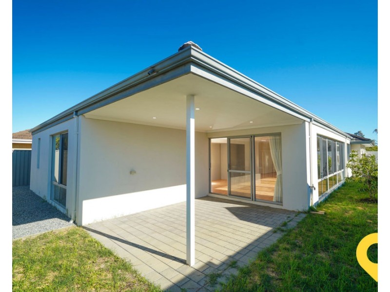 49 Yellowwood Avenue, Piara Waters WA 6112