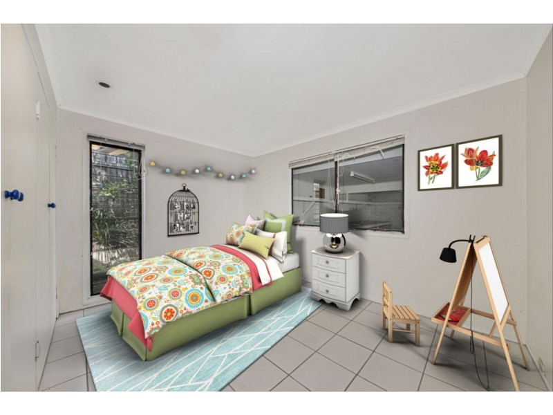 8 Caneby Street, Everton Hills QLD 4053