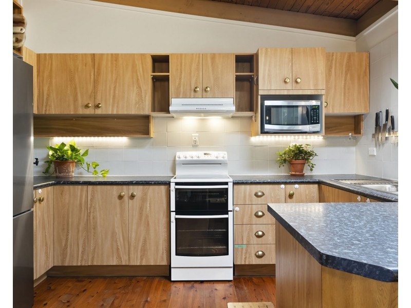 10 Kensleigh Avenue, Bellmere QLD 4510