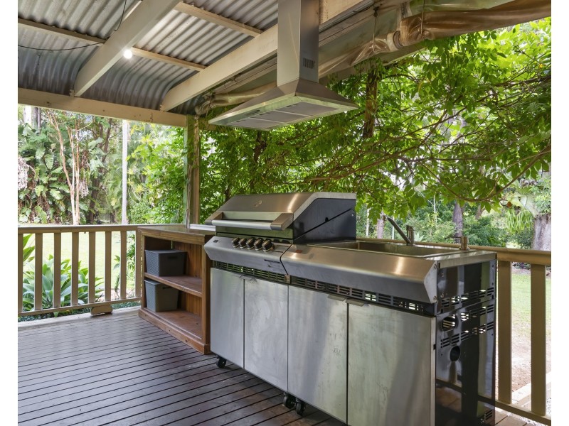 10 Kensleigh Avenue, Bellmere QLD 4510