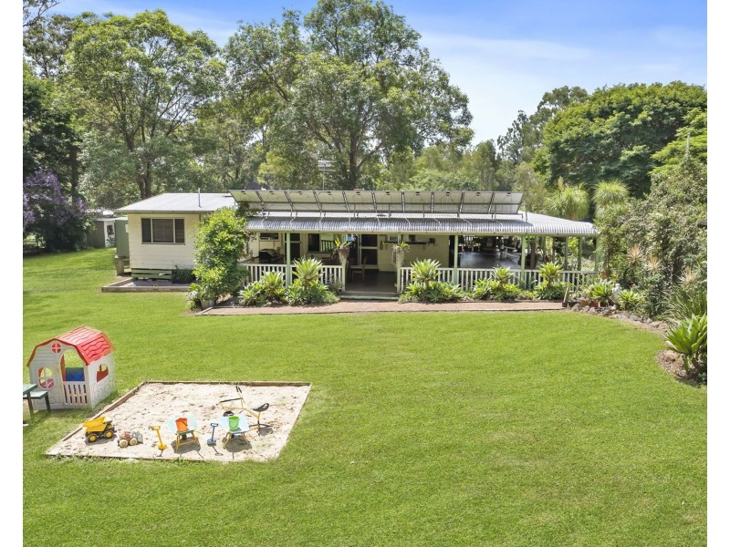 10 Kensleigh Avenue, Bellmere QLD 4510