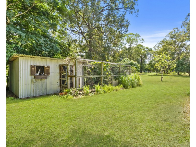 10 Kensleigh Avenue, Bellmere QLD 4510