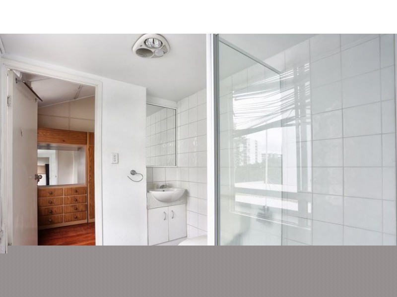 7 Bennett St, Toowong QLD 4066