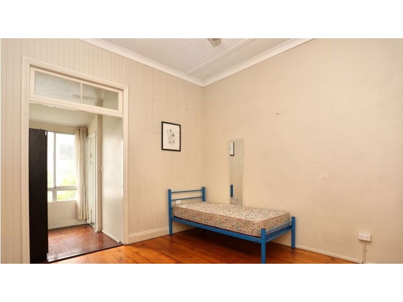 7 Bennett St, Toowong QLD 4066