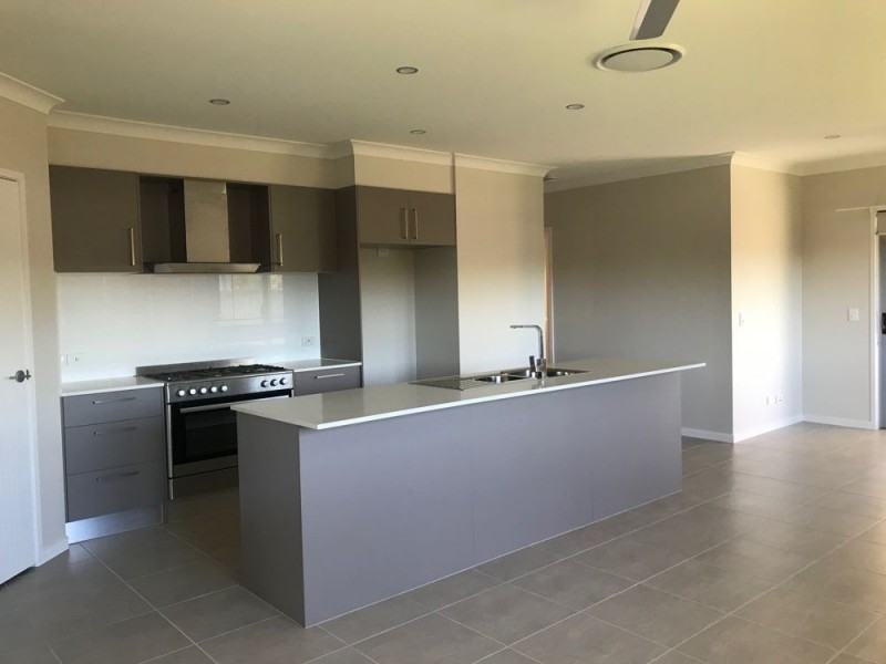 1 Miamax Place, Logan Reserve QLD 4133
