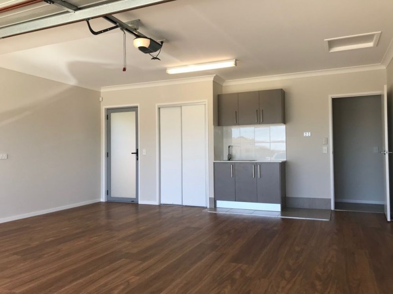 1 Miamax Place, Logan Reserve QLD 4133
