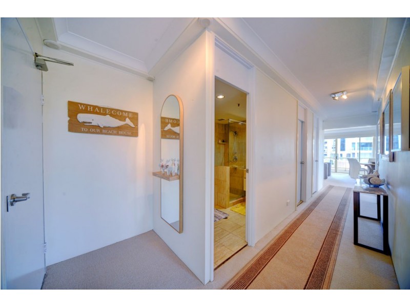 34/1 Serisier Ave, Main Beach QLD 4217