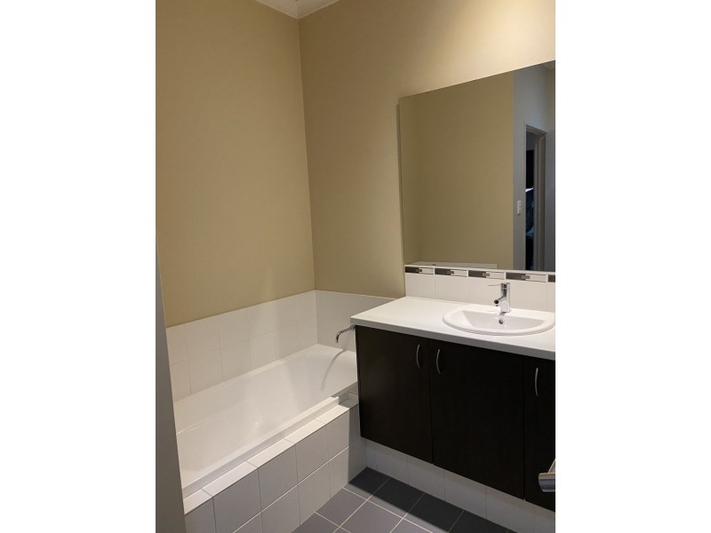 57 Helmsdale Loop, Butler WA 6036