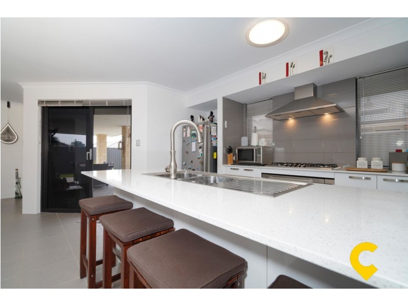 100 Gallipoli Avenue, Byford WA 6122