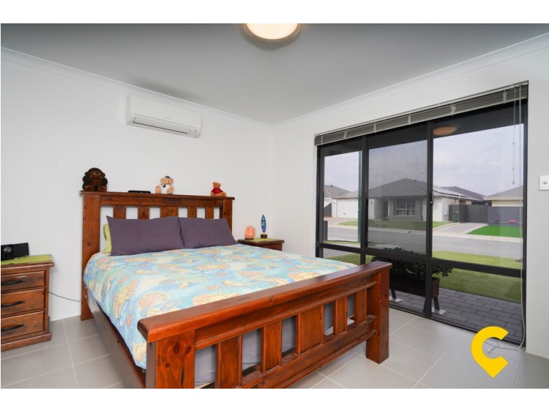 100 Gallipoli Avenue, Byford WA 6122