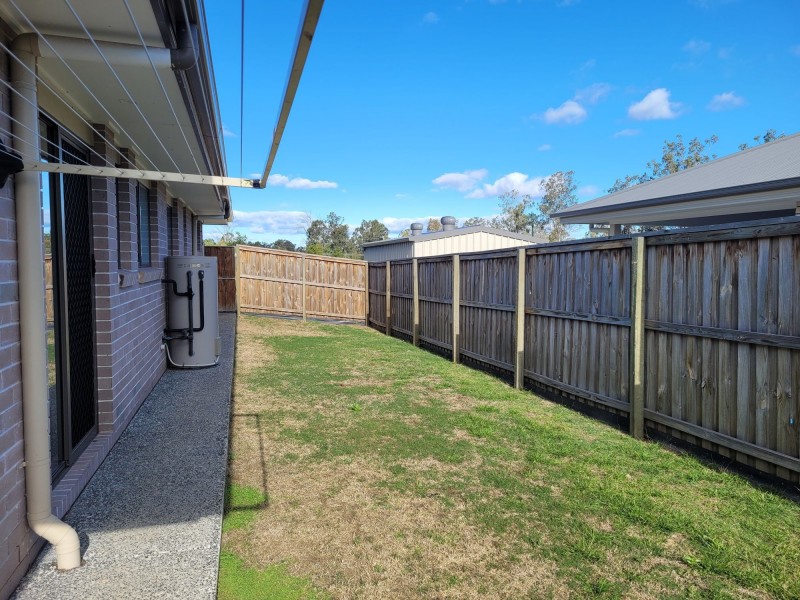 24 Vassallo Drive, Rosewood QLD 4340