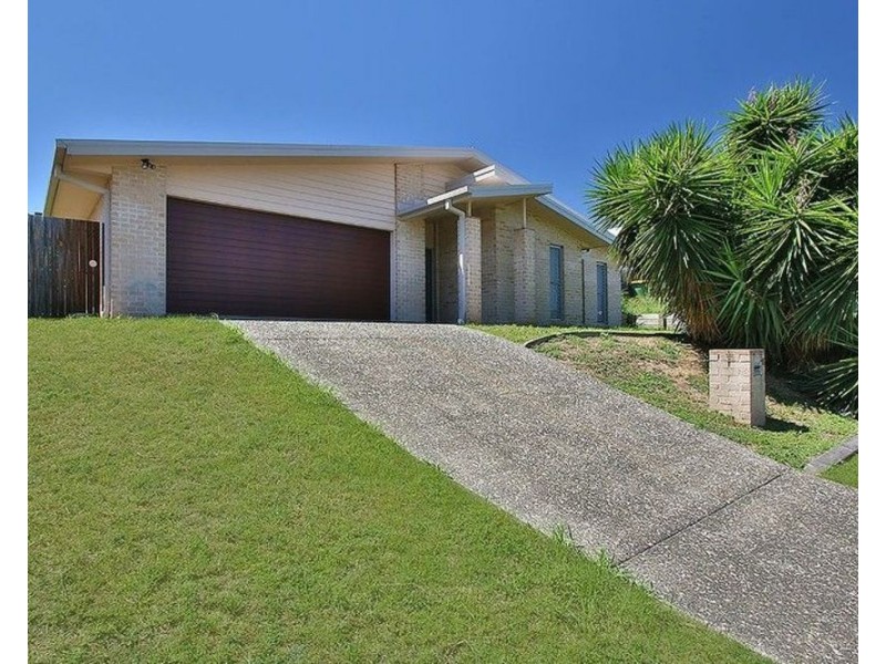 15 Navickas Cct, Redbank Plains QLD 4301