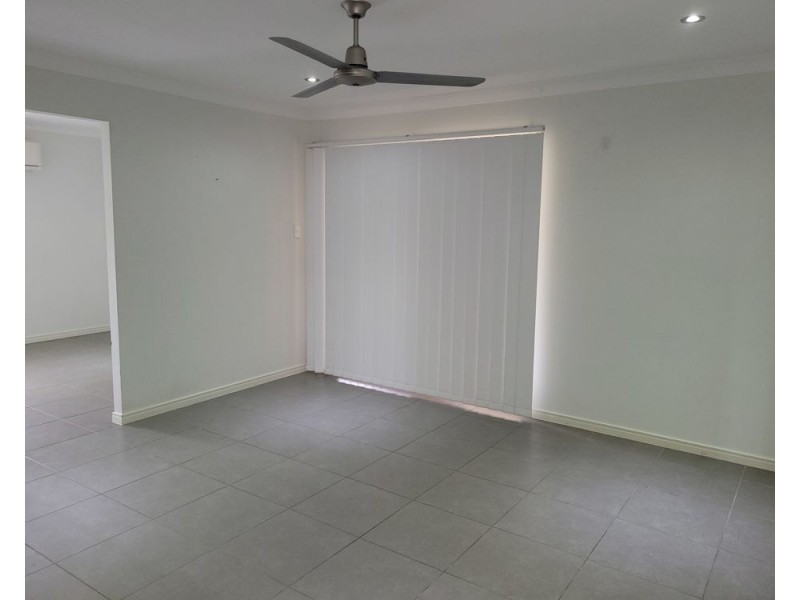 15 Navickas Cct, Redbank Plains QLD 4301