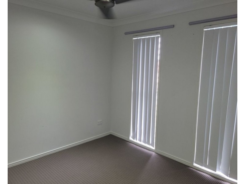 15 Navickas Cct, Redbank Plains QLD 4301