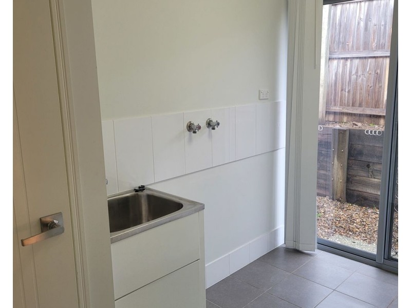 15 Navickas Cct, Redbank Plains QLD 4301