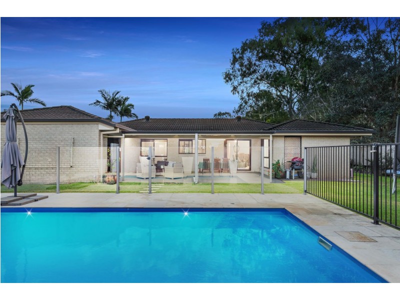 15 Lavender Court, Bray Park QLD 4500