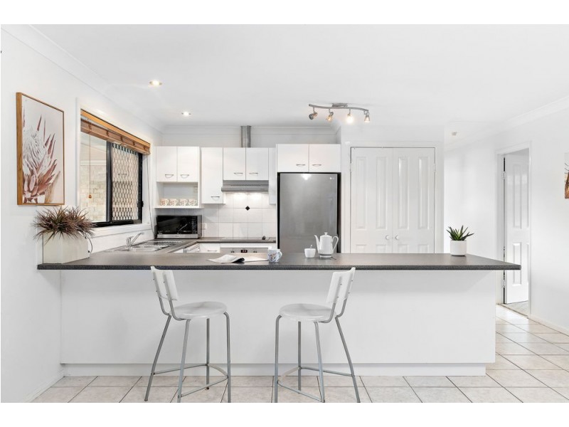 15 Lavender Court, Bray Park QLD 4500