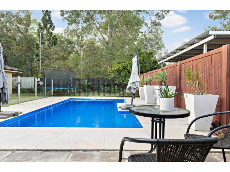 15 Lavender Court, Bray Park QLD 4500