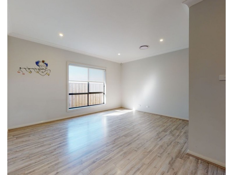 76 Vinny Road, Edmondson Park NSW 2174