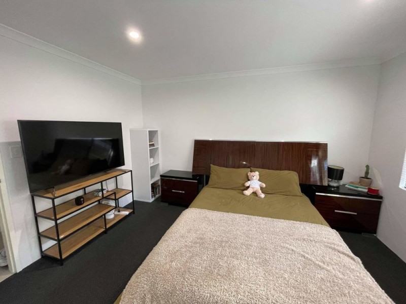 79 Corton Approach, Wellard WA 6170