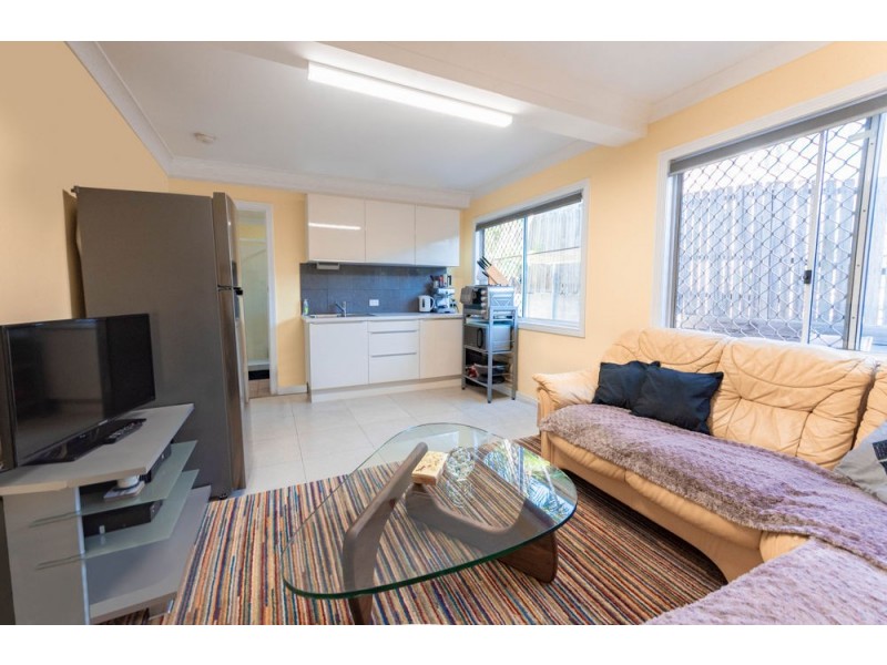 1/107 Hawthorne Road, Hawthorne QLD 4171