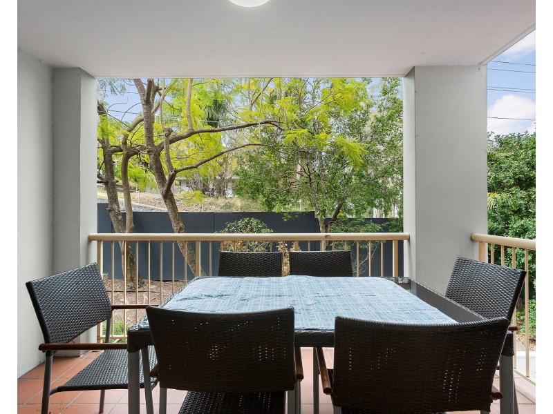 14/15 Clarence Road, Indooroopilly QLD 4068