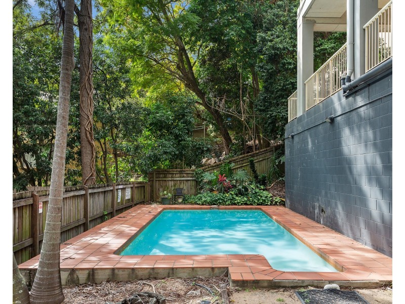 14/15 Clarence Road, Indooroopilly QLD 4068