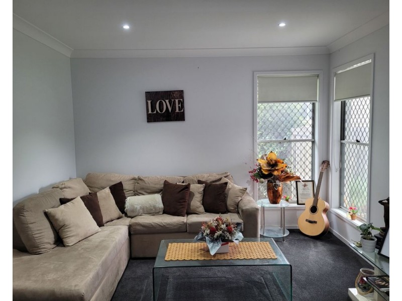 27 Wren Street, Redbank Plains QLD 4301