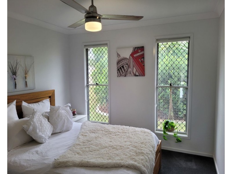 27 Wren Street, Redbank Plains QLD 4301
