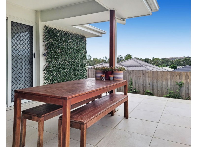 27 Wren Street, Redbank Plains QLD 4301