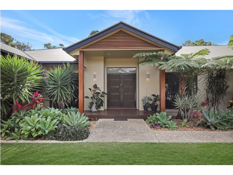 10 Bramwell Court, Cashmere QLD 4500