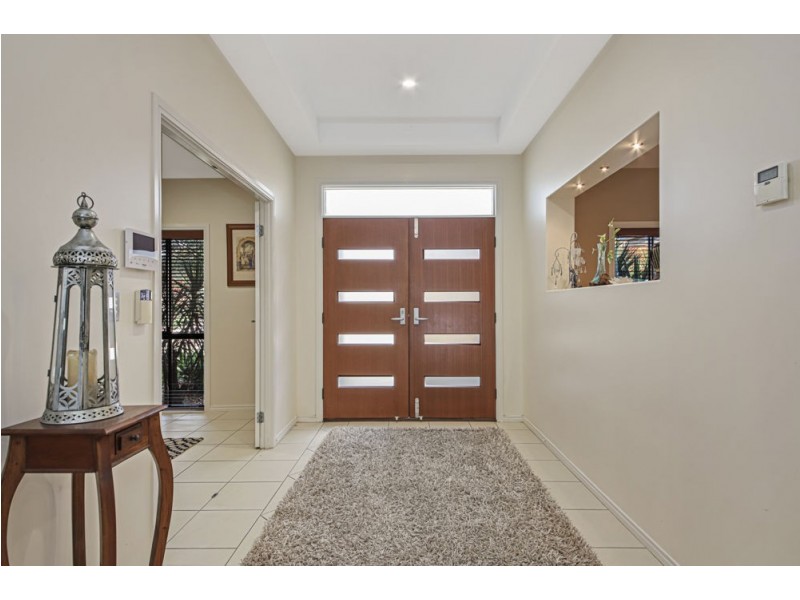 10 Bramwell Court, Cashmere QLD 4500