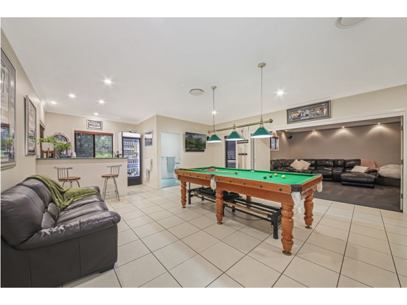 10 Bramwell Court, Cashmere QLD 4500