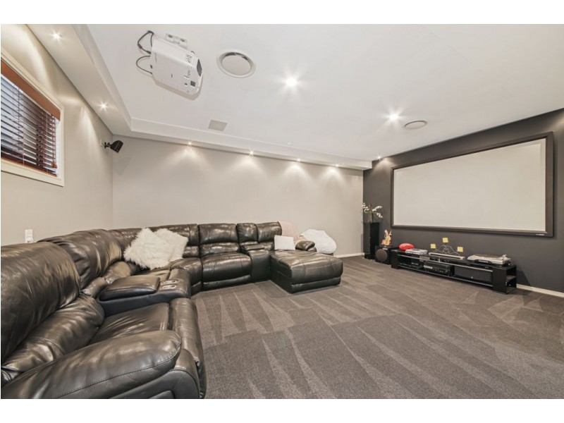 10 Bramwell Court, Cashmere QLD 4500