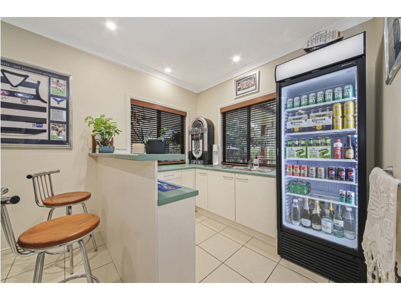 10 Bramwell Court, Cashmere QLD 4500