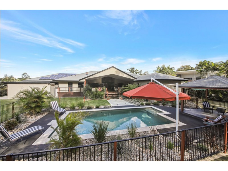 10 Bramwell Court, Cashmere QLD 4500