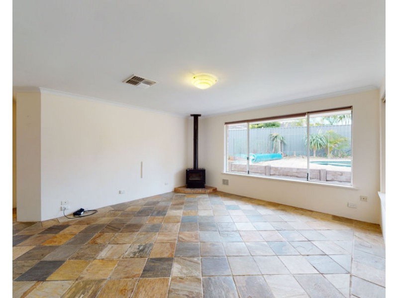 17 Huntingdale Crescent, Connolly WA 6027