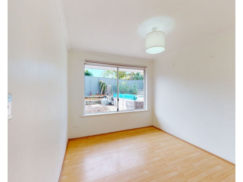 17 Huntingdale Crescent, Connolly WA 6027