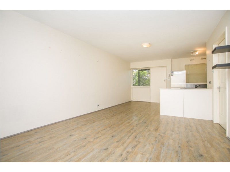 8/6 Kintail Road, Applecross WA 6153
