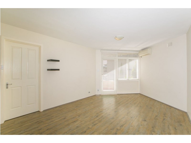 8/6 Kintail Road, Applecross WA 6153
