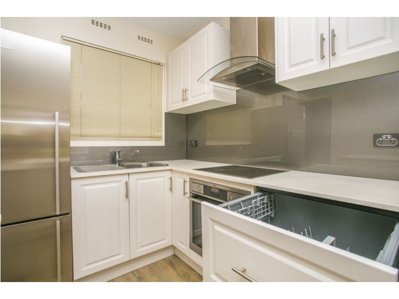 8/6 Kintail Road, Applecross WA 6153