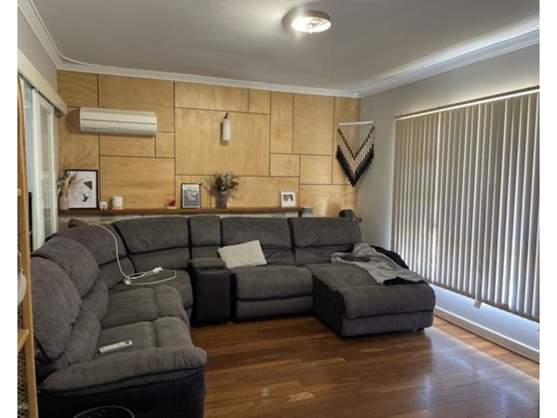 8 Brooklea Place, Ferndale WA 6148