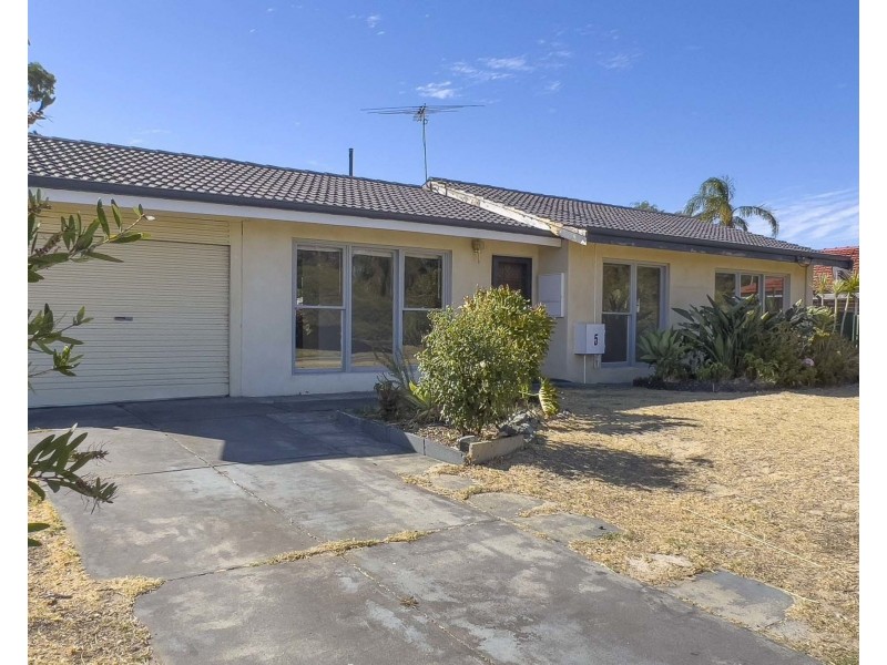 5 Kari Court, Camillo WA 6111