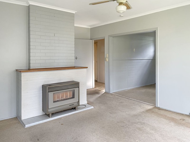 9 Pine Grove, Sale VIC 3850