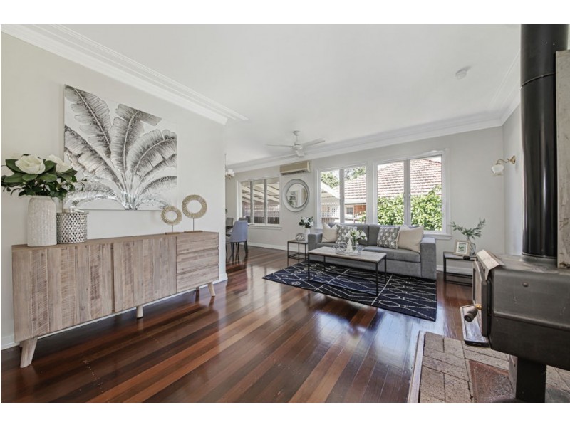 21 Ellerdale Street, Aspley QLD 4034