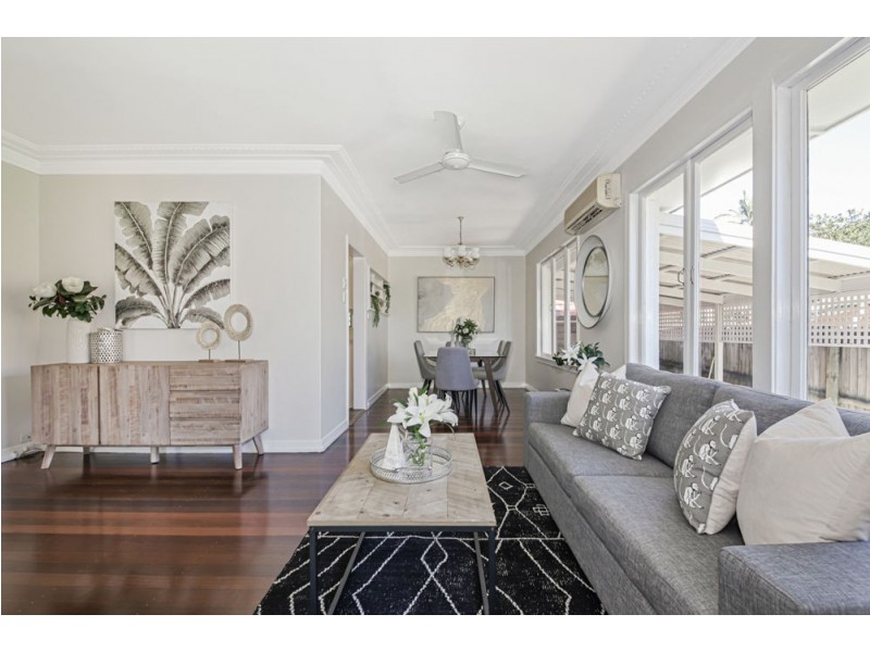 21 Ellerdale Street, Aspley QLD 4034