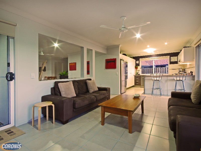 19 Waterlilly Circuit, Carseldine QLD 4034