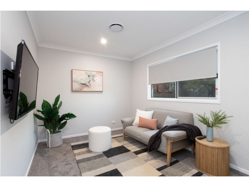 37 Dorrigo Street, Stafford Heights QLD 4053