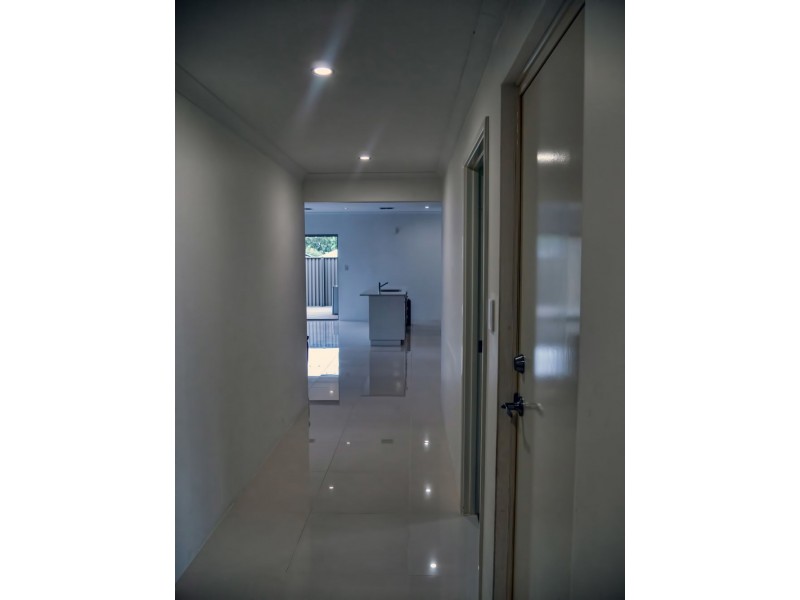 21 Delaronde Drive, Success WA 6164